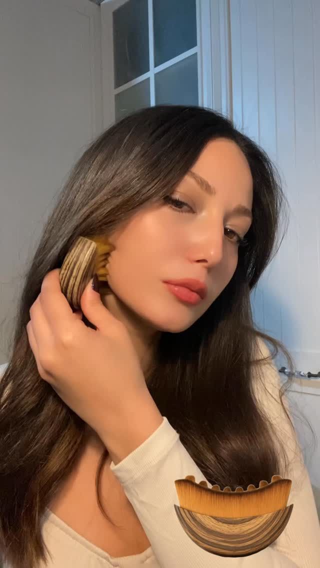 Lymphatic Face Sculpting Massage Brush